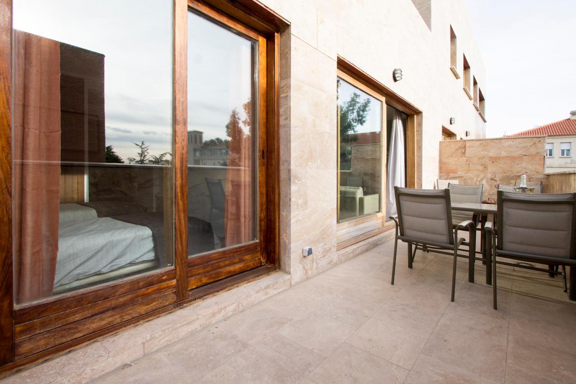 Apartamentos Villablino Arturo Soria Madrid Extérieur photo